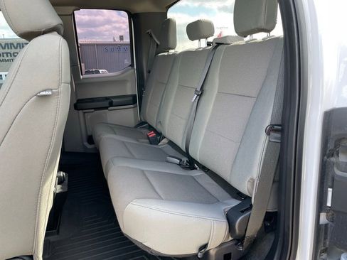 Used 2021 Ford F250 XL w/ Power Equipment Group AWD/4WD image 9