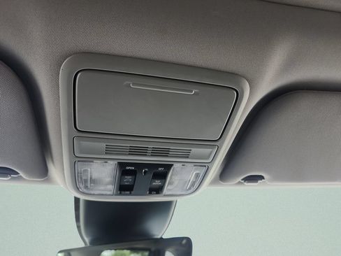 Certified 2024 Honda Odyssey EX-L image 15