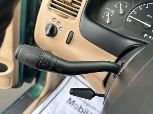 Used 1999 Ford Ranger XLT image 16