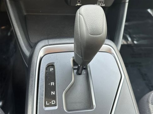 Certified 2025 Subaru Impreza 2.0i image 19