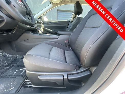 Certified 2025 Nissan Altima 2.5 S image 12