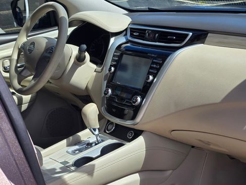 Used 2015 Nissan Murano S w/ Navigation Package image 8