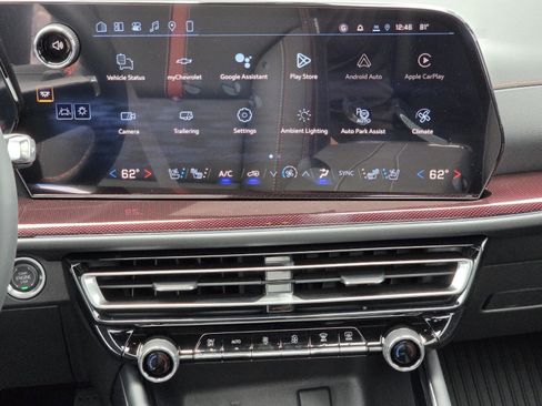New 2026 Chevrolet Traverse RS w/ LPO, Floor Liner Package FWD image 8