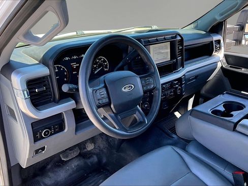 Used 2023 Ford F550 4X4 2dr Regular Cab 145.3-205. image 17