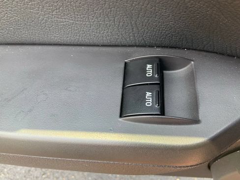 Used 2008 Ford Mustang GT Premium RWD image 16