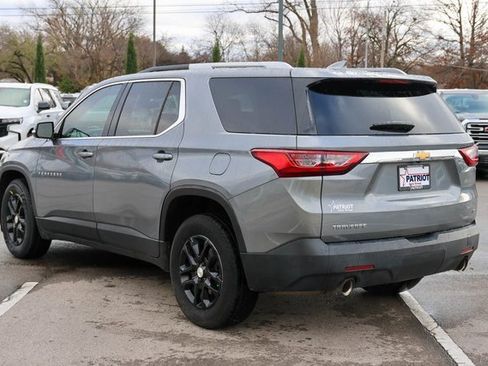 Used 2018 Chevrolet Traverse LT w/ LPO, Cargo Package image 5