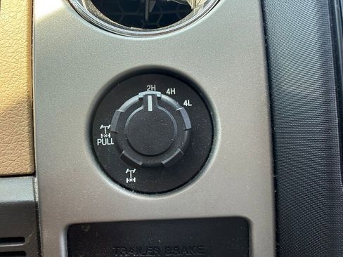Used 2013 Ford F150 XLT w/ XLT Chrome Pkg AWD/4WD image 12