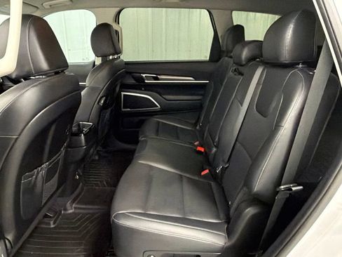 Used 2022 Kia Telluride LX FWD image 10