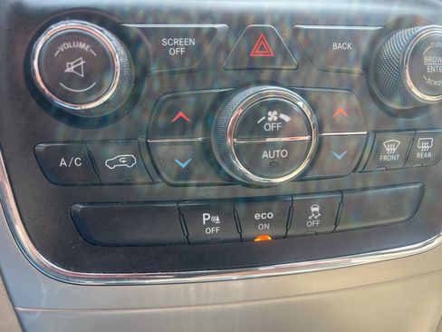 Used 2014 Jeep Grand Cherokee Limited AWD/4WD image 23