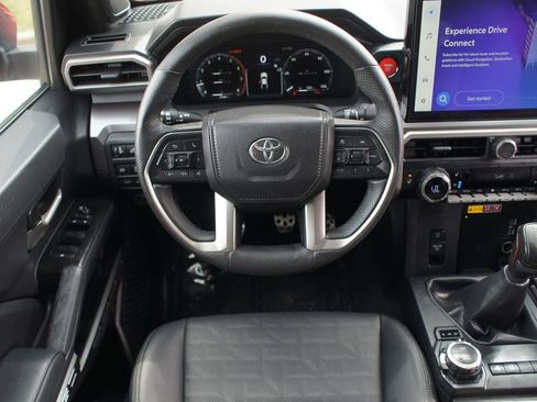 Used 2025 Toyota Tacoma TRD Sport w/ TRD Sport Premium Package AWD/4WD image 5