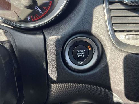 Used 2018 Dodge Durango GT w/ Technology Group image 32