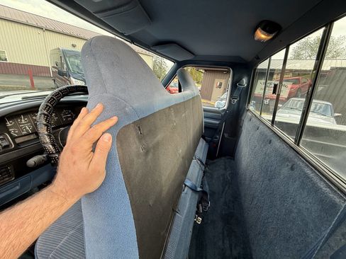 Used 1997 Ford F250 4x4 Regular Cab Heavy Duty image 23