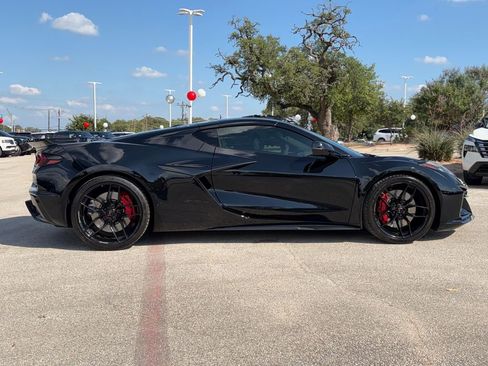 Used 2025 Chevrolet Corvette Z06 w/ Battery Protection Package RWD image 4