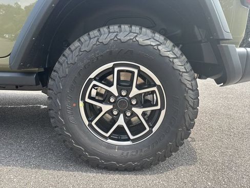 New 2026 Jeep Wrangler Unlimited Rubicon AWD/4WD image 19