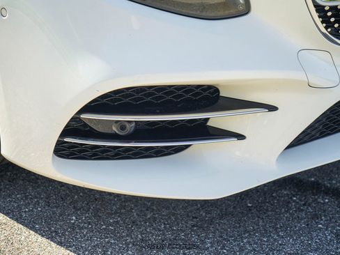 Used 2019 Mercedes-Benz S 560 Cabriolet image 91