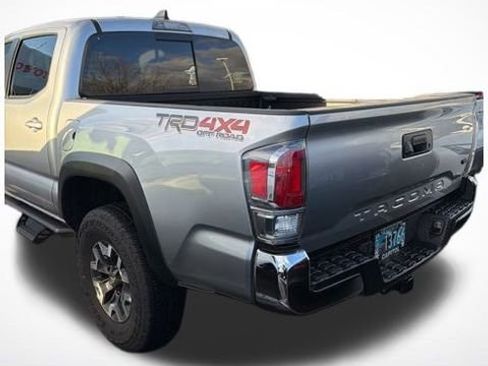 Used 2023 Toyota Tacoma TRD Off-Road image 5