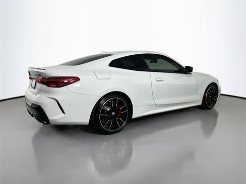New 2026 BMW M440i Coupe w/ Premium Package RWD image 10