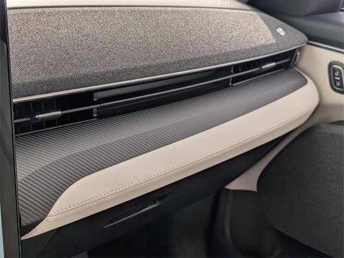 Used 2024 Ford Mustang Mach-E Premium image 23