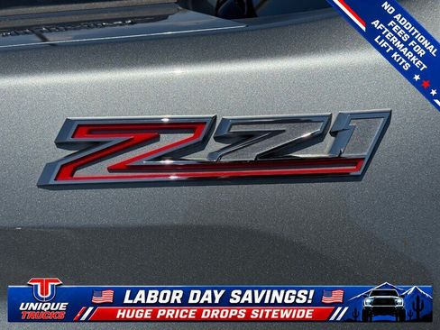 Used 2024 Chevrolet Silverado 2500 LTZ w/ LTZ Convenience Package AWD/4WD image 14