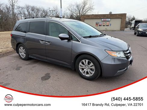 Used 2016 Honda Odyssey SE image 6