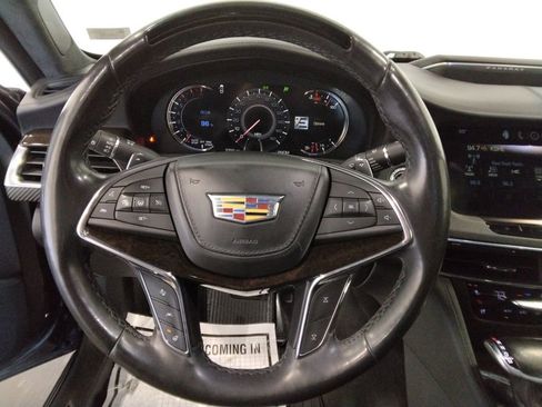 Used 2018 Cadillac CT6 Platinum image 12