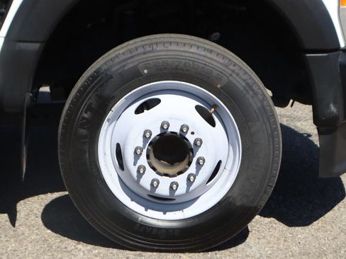 Used 2023 Ford F550 2WD Crew Cab Super Duty image 38