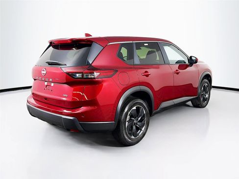 Used 2025 Nissan Rogue SV AWD/4WD image 7