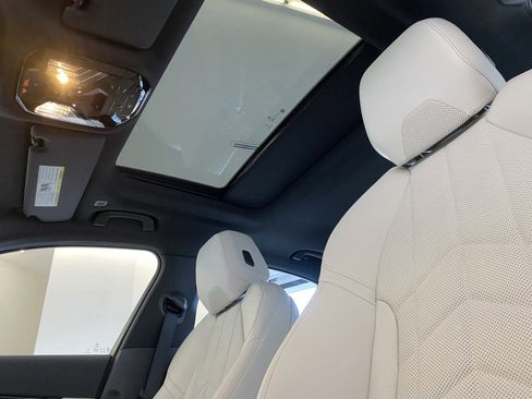 Used 2025 BMW 530i xDrive w/ M Sport Package image 14