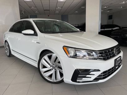 Used 2017 Volkswagen Passat 1.8T R-Line