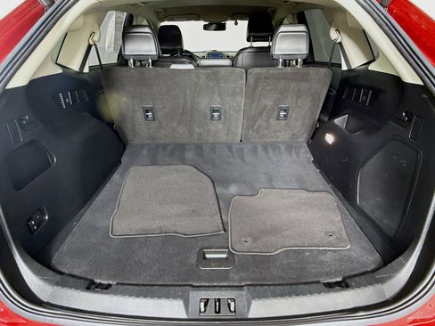 Used 2021 Ford Edge Titanium FWD image 33