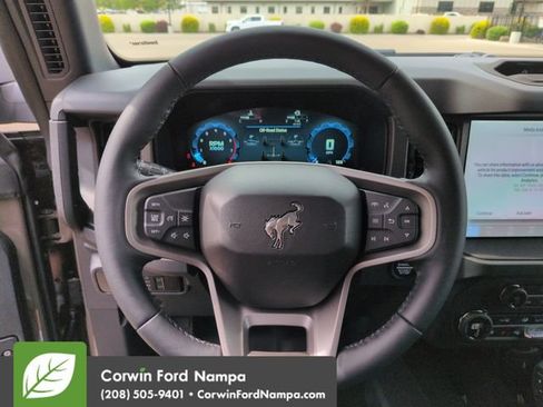 New 2026 Ford Bronco Badlands w/ Sasquatch Package AWD/4WD image 14