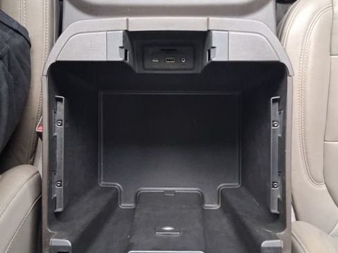 Used 2019 Chevrolet Silverado 1500 RST AWD/4WD image 15