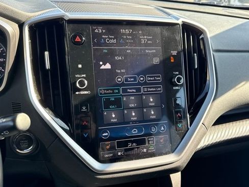 Used 2023 Subaru Ascent Premium w/ Convenience Package image 19