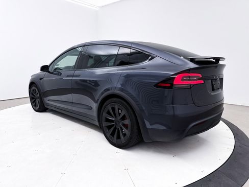 Used 2023 Tesla Model X Plaid image 14