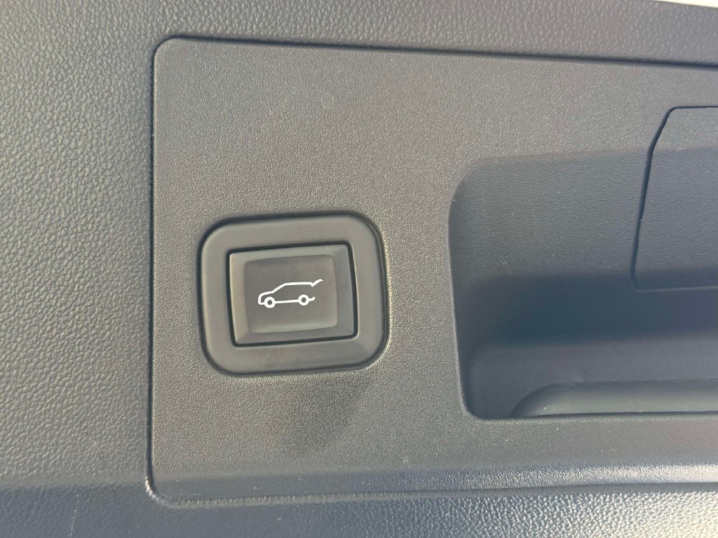 Used 2023 Cadillac XT5 Premium Luxury AWD/4WD image 18