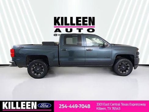 Used 2018 Chevrolet Silverado 1500 LT w/ Texas Edition image 8
