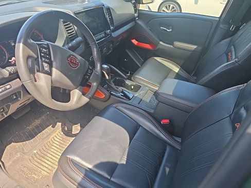 Used 2023 Nissan Frontier PRO-4X w/ Pro-4X Premium Package AWD/4WD image 10