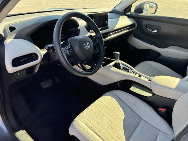 Used 2024 Honda HR-V LX image 2