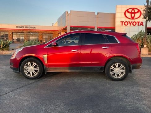 Used 2016 Cadillac SRX Luxury w/ Driver Awareness Package image 7