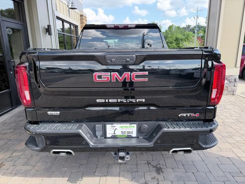 Used 2022 GMC Sierra 1500 AT4 w/ Technology Package AWD/4WD image 66