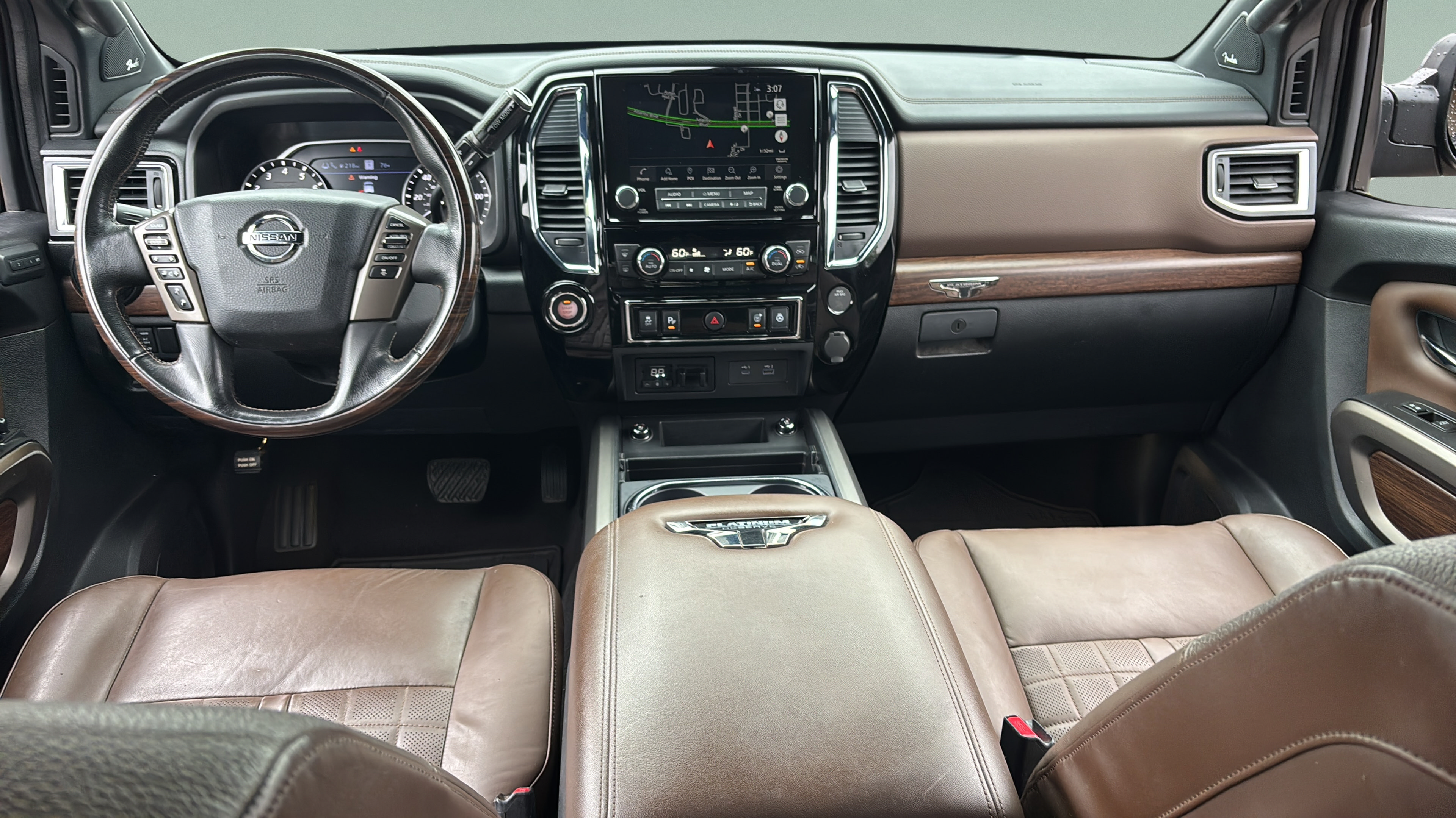 Used 2021 Nissan Titan Platinum Reserve RWD image 11
