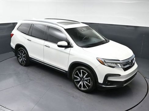 Used 2022 Honda Pilot Touring image 11