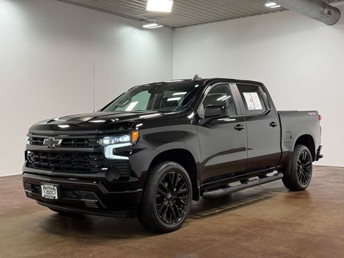 Used 2024 Chevrolet Silverado 1500 RST w/ Rally Edition AWD/4WD image 29