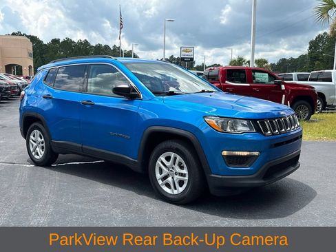 Used 2021 Jeep Compass Sport FWD image 3