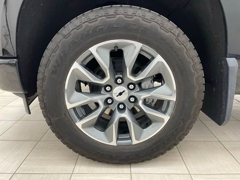 New 2026 Chevrolet Silverado 1500 RST w/ RST All Star Premium Package AWD/4WD image 7