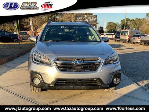 Used 2019 Subaru Outback 2.5i Limited AWD/4WD image 2