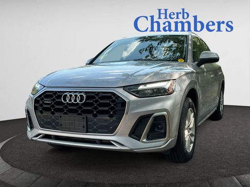 Used 2022 Audi Q5 2.0T Premium image 4