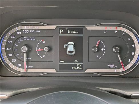 Used 2022 Hyundai Tucson SEL w/ Cargo Package AWD/4WD image 11