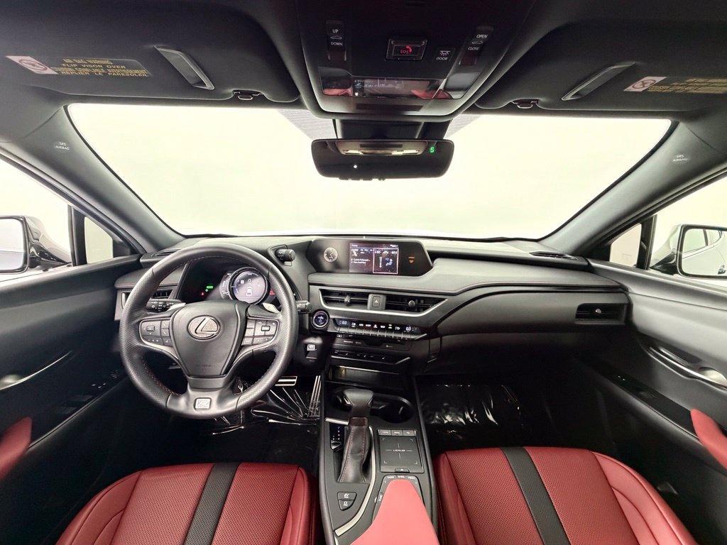 Used 2021 Lexus UX 250h F Sport AWD/4WD image 6