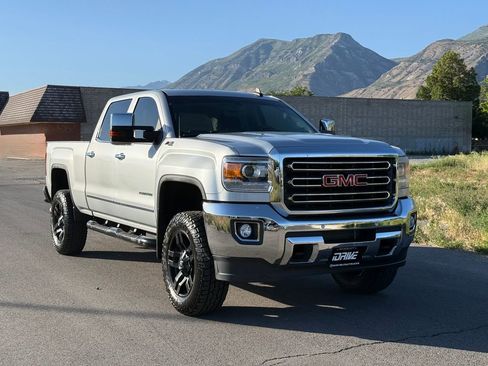 Used 2015 GMC Sierra 2500 SLT w/ Duramax Plus Package AWD/4WD image 1